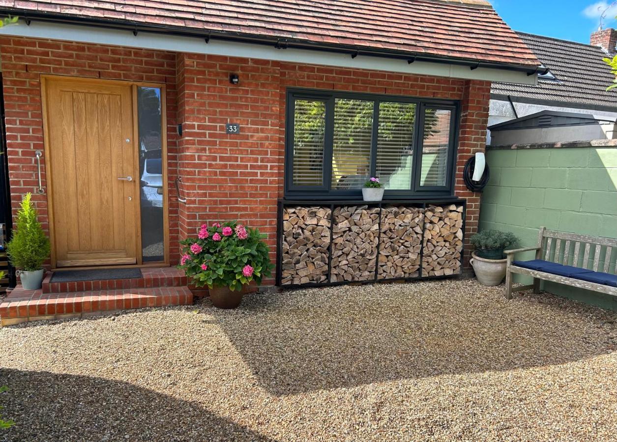 Studio 33 Chichester Exterior foto